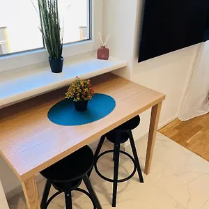 Zeus Design Erlach #62 Apartment